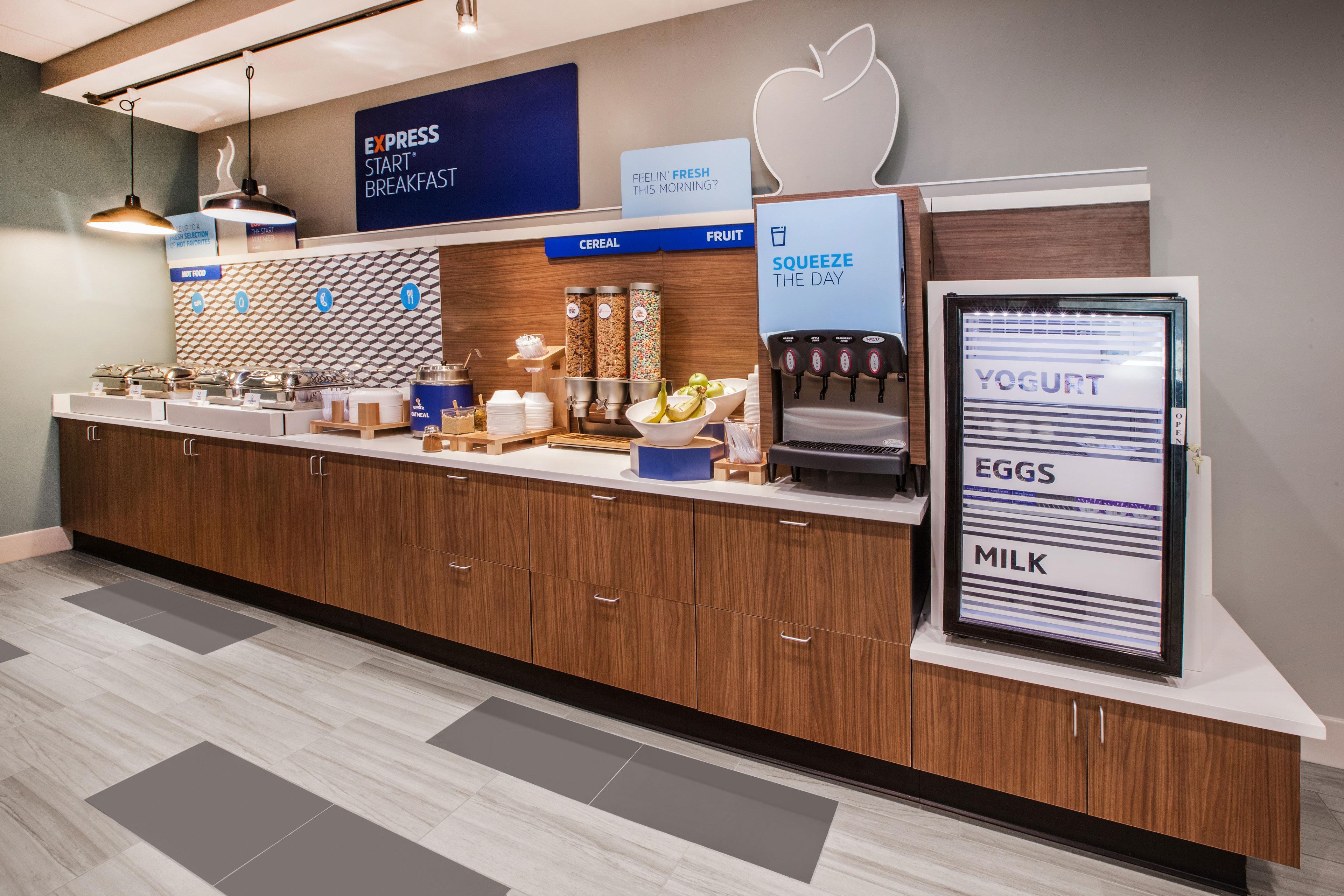 Holiday Inn Express & Suites Laurel Lakes By Ihg Ngoại thất bức ảnh