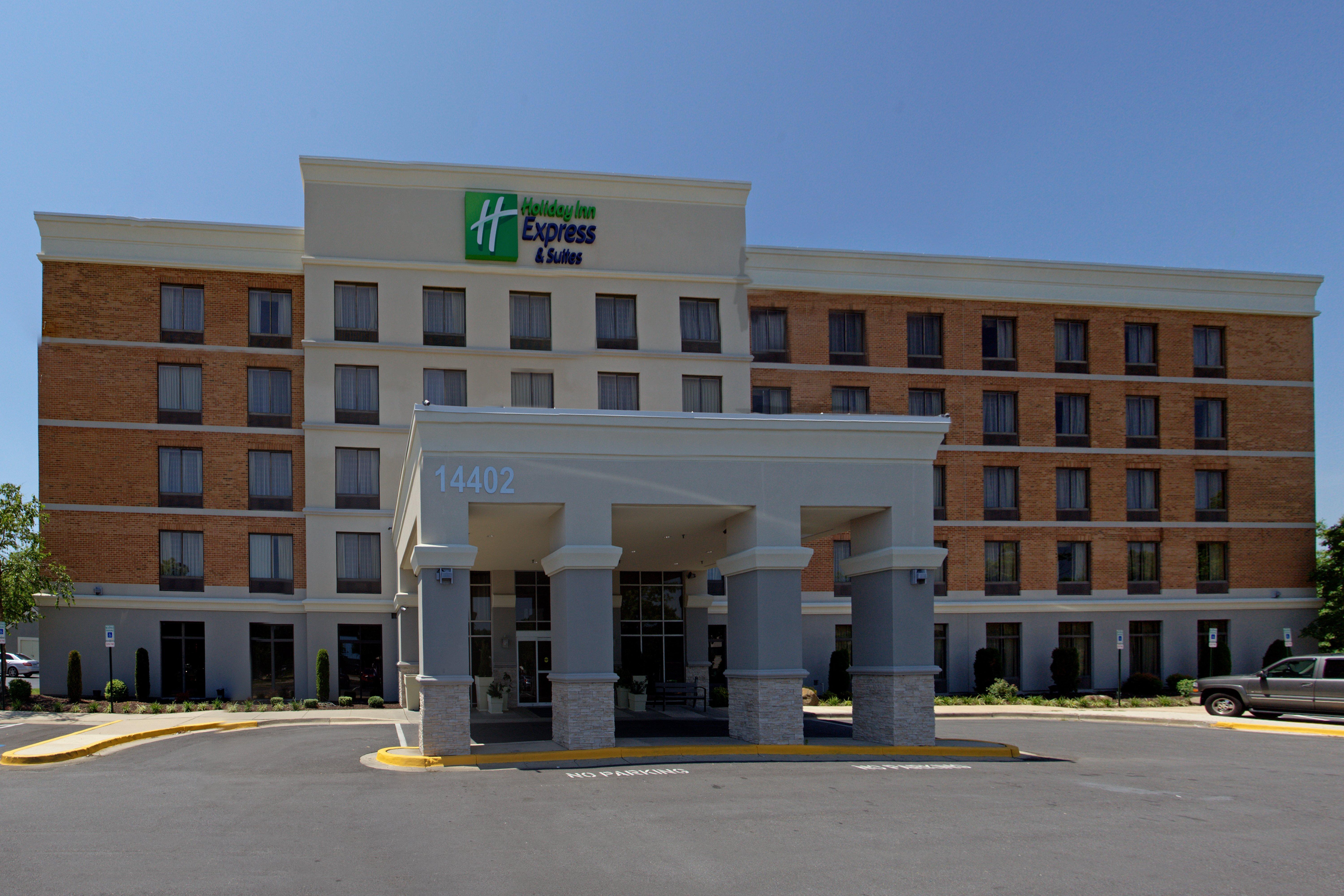 Holiday Inn Express & Suites Laurel Lakes, An Ihg Hotel Ngoại thất bức ảnh