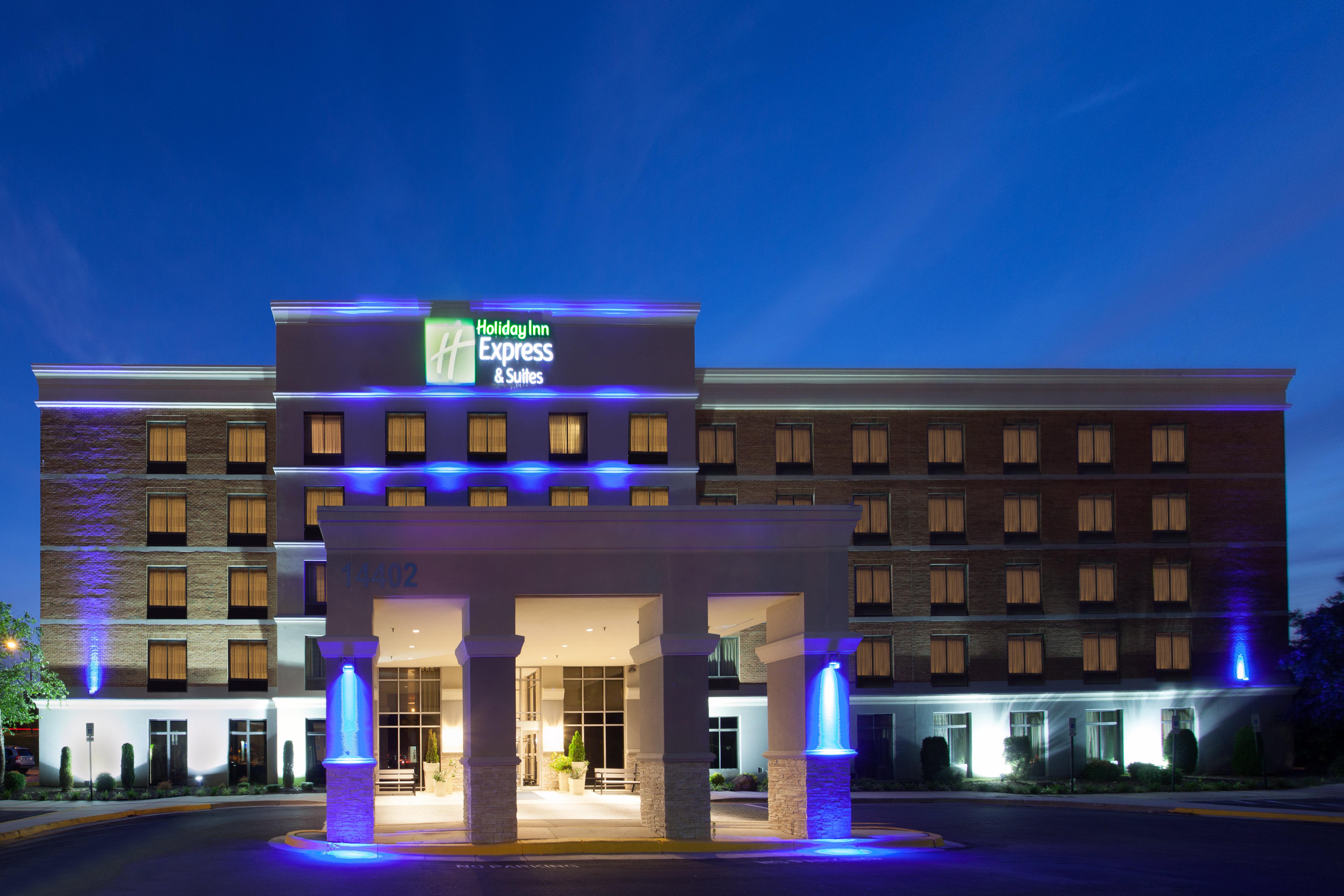 Holiday Inn Express & Suites Laurel Lakes, An Ihg Hotel Ngoại thất bức ảnh